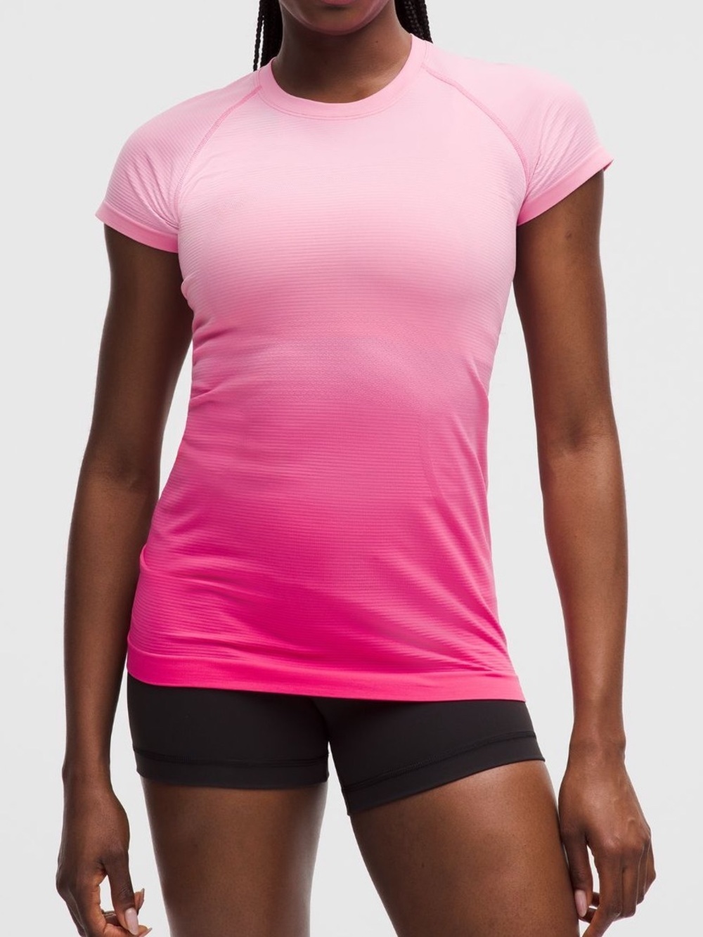 Lululemon-Swiftly Tech Short-Sleeve Shirt
2.0 Hip Length size 6 NWT-Pink